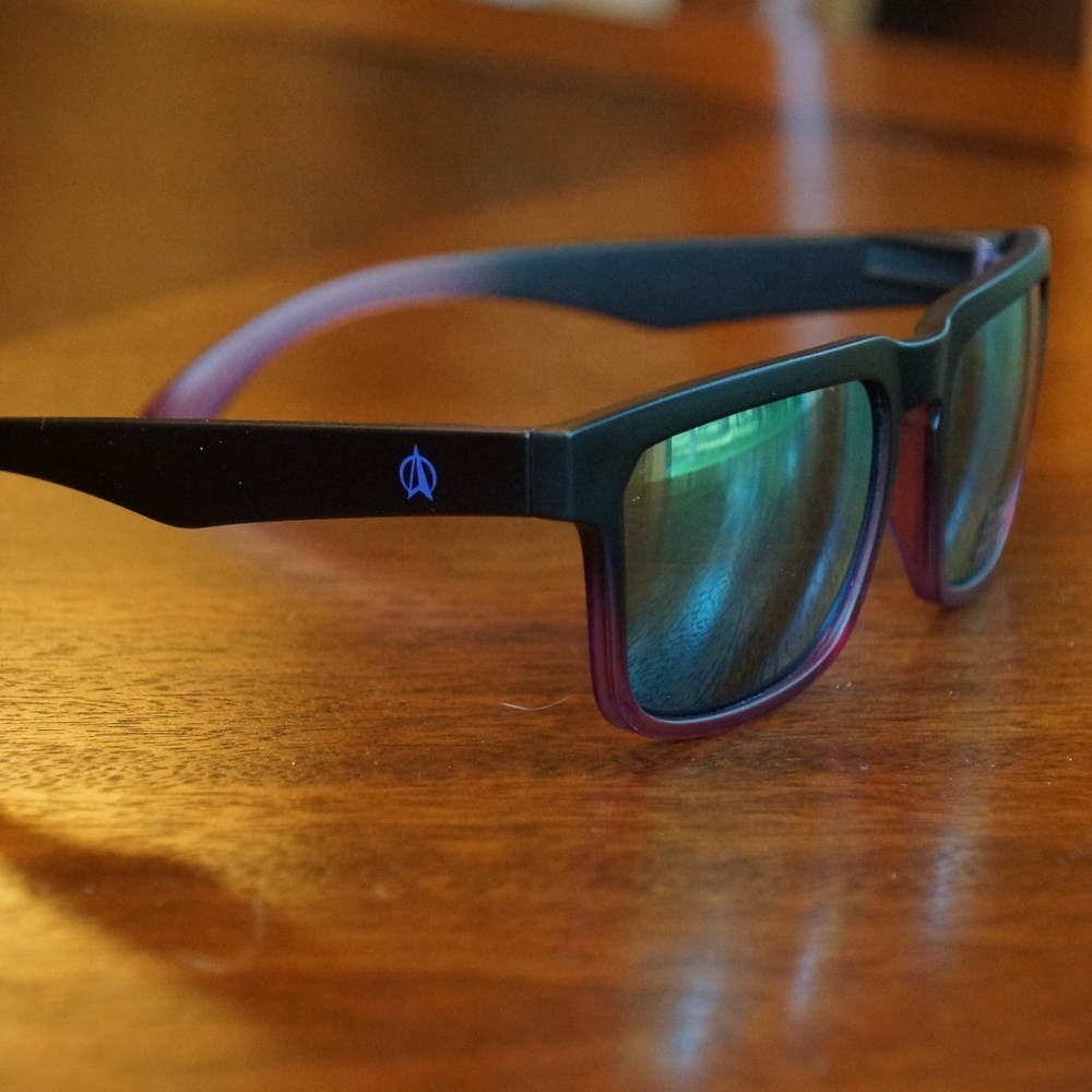 Red and black sunglasses NWOT